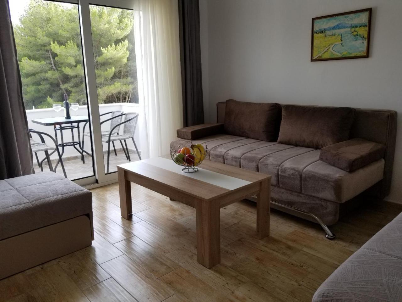 Riviera Inn Apartments Ulcinj Exterior photo