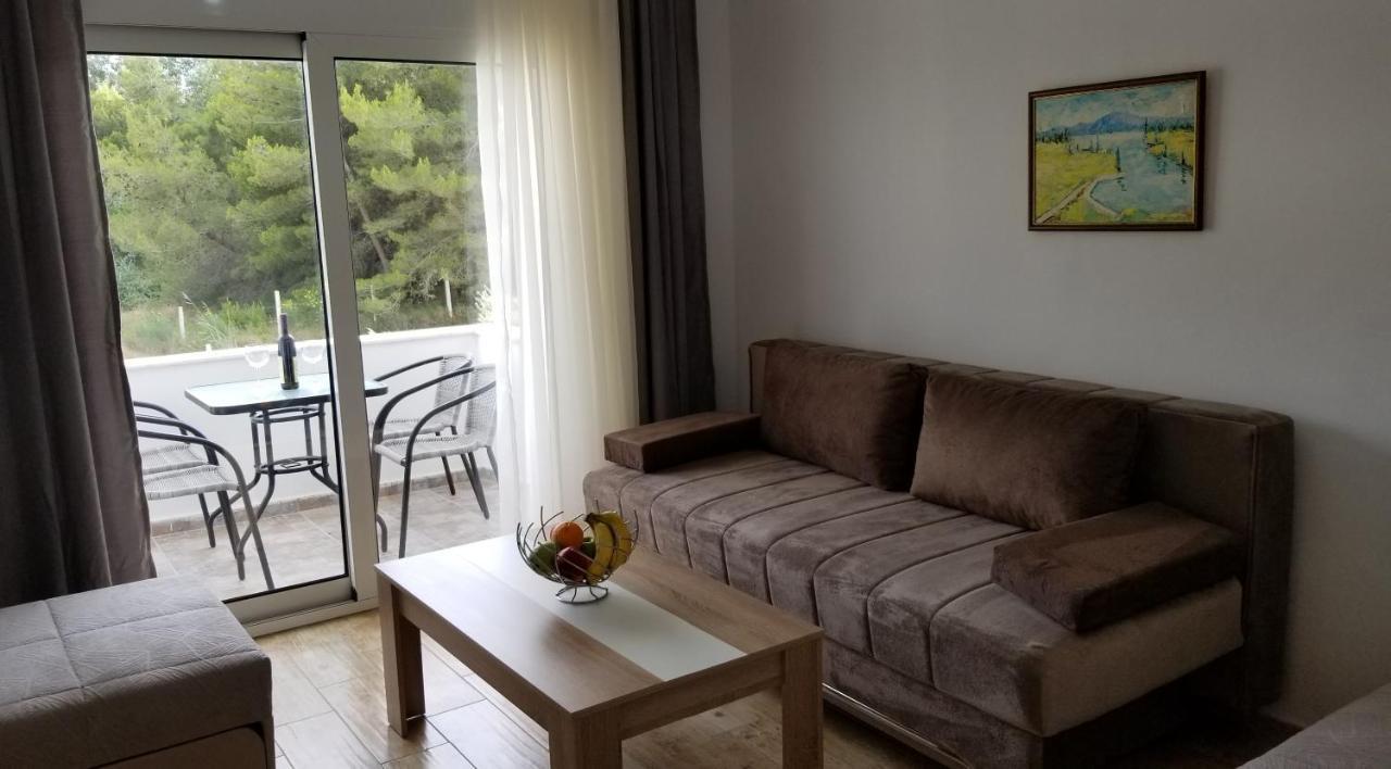 Riviera Inn Apartments Ulcinj Exterior photo